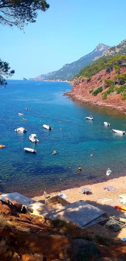 הוילה בניאלבופר En Lugar Tranquilo Alejado De Zonas Turisticas מראה חיצוני תמונה