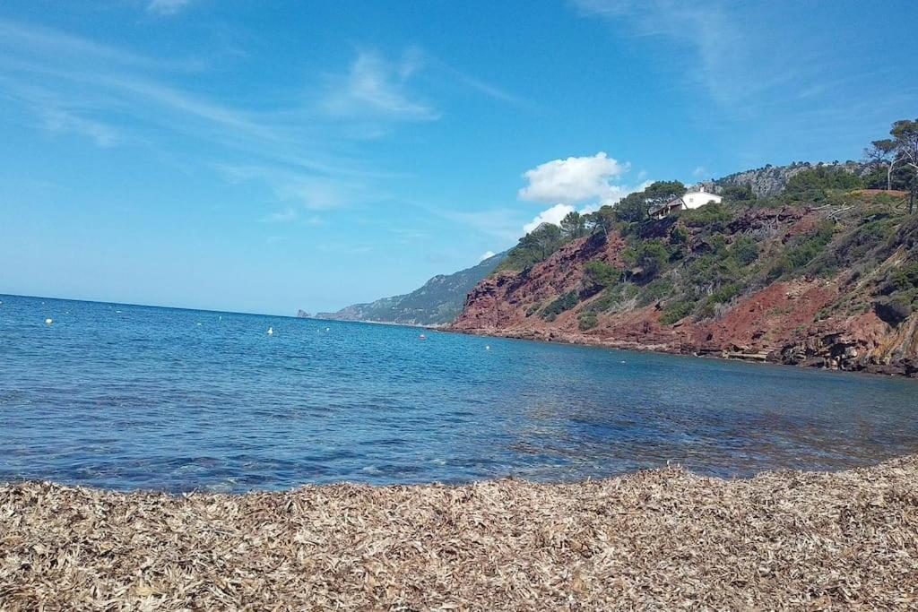 הוילה בניאלבופר En Lugar Tranquilo Alejado De Zonas Turisticas מראה חיצוני תמונה